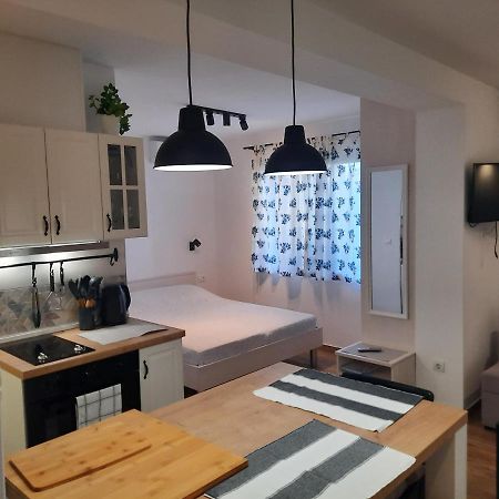 Manda Ljubetic Lägenhet Sutivan Exteriör bild