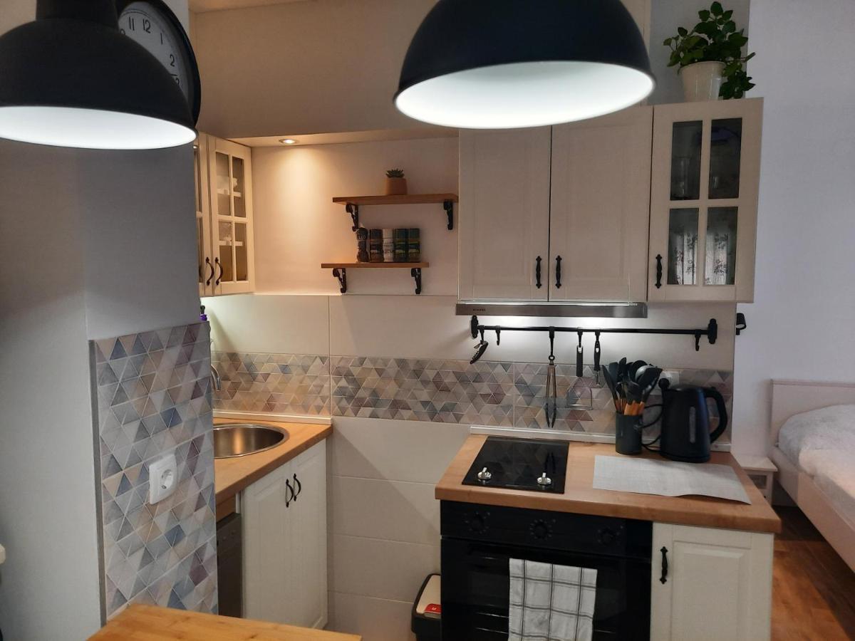 Manda Ljubetic Lägenhet Sutivan Exteriör bild